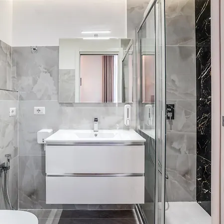 Vatican Eagle Appartement *